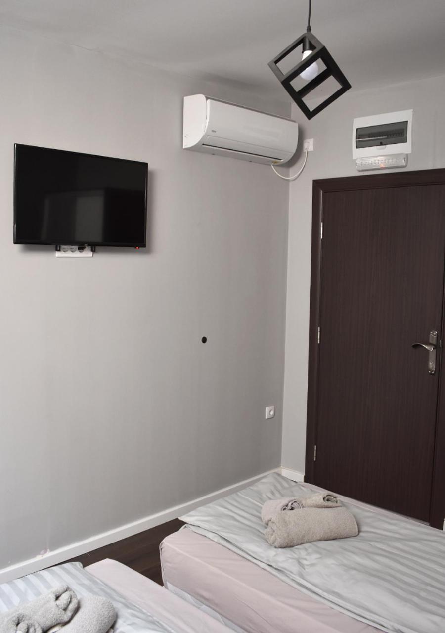 Apartmani Zrenjanin Bagian luar foto